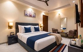 Hotel Nirvana Inn By Aspl